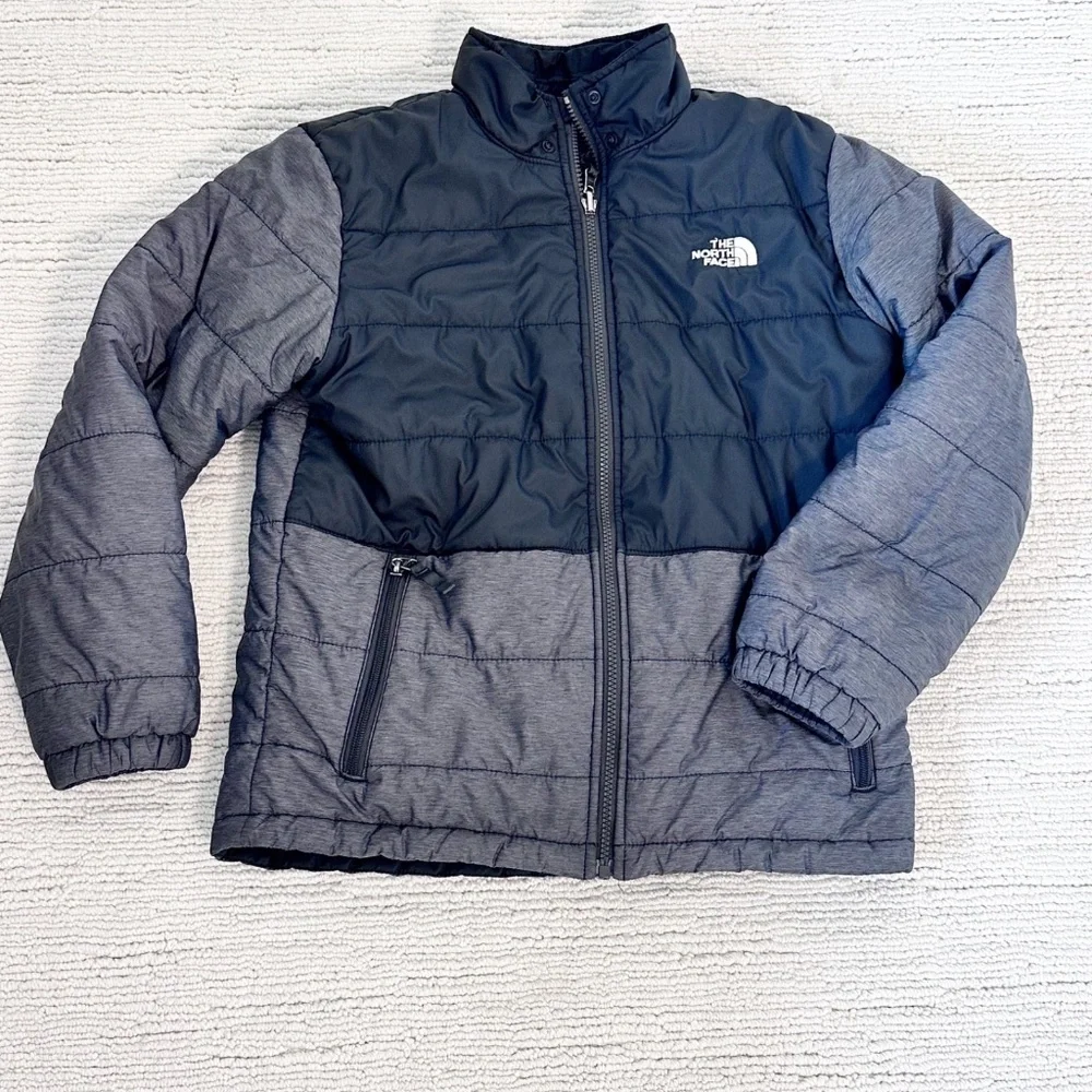 THE NORTH FACE Mount Chimbo Youth Boy L Black/Gray Reversible Jacket Puffer Cozy